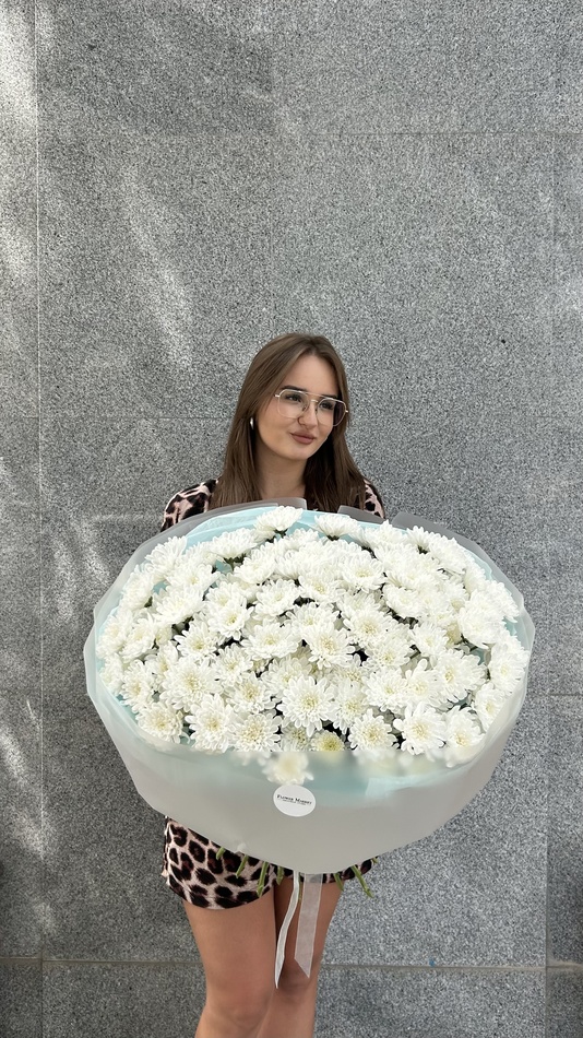 Букет из 25 веточек Алтайской хризантемы