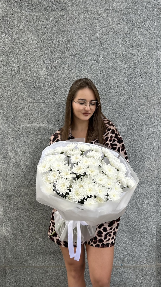 Букет из 11 веточек Алтайской хризантемы