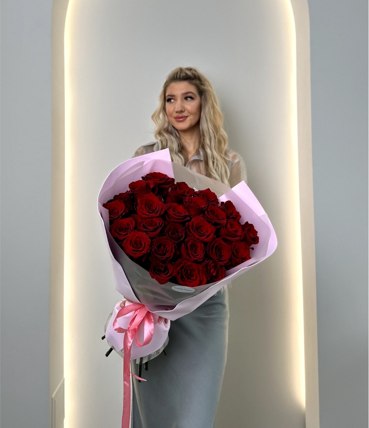 Букет эквадорских роз (25 шт)