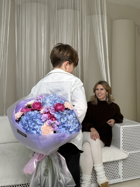 Авторский букет цветов №65 (размер S)