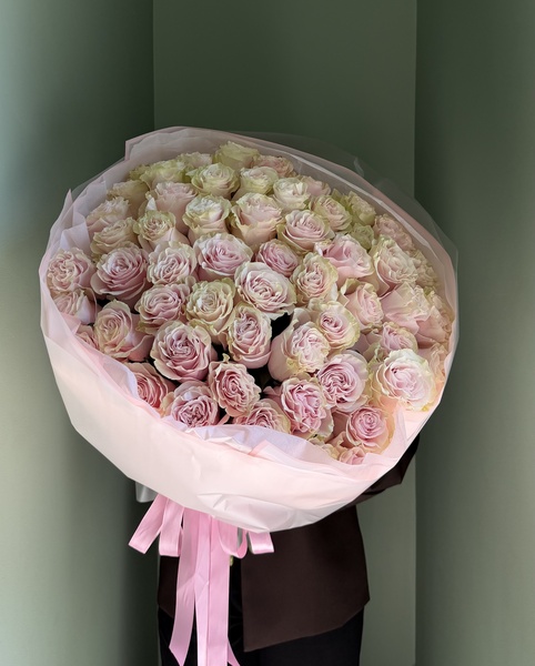 Букет эквадорских роз сорта "Pink Mondial" (55 шт)