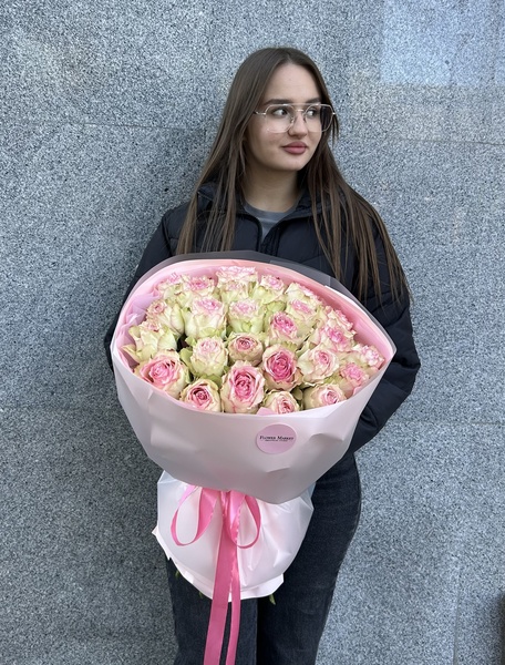 Монобукет из 25 роз сорта Esperanse