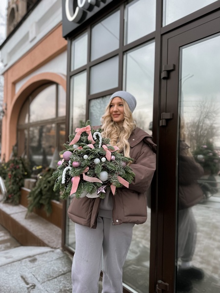 Букет Новогодняя ёлочка из нобилиса